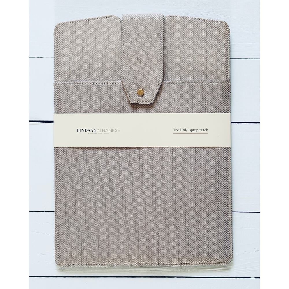 Lindsay Albanese The Daily Laptop Clutch, Fits up to a 14.5" Laptop, New